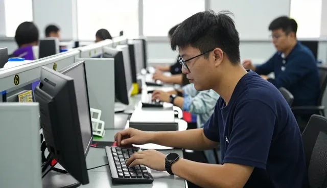 西安佳云尚行网络技术有限公司分享网站维护使用优势